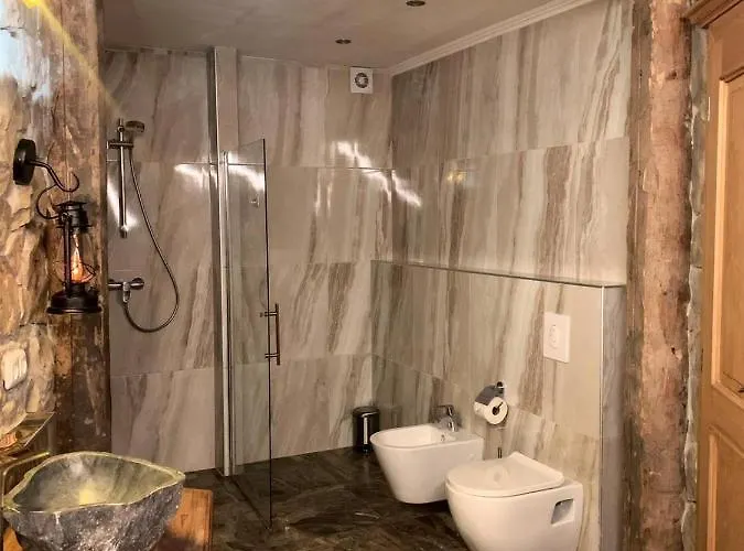 Hanni Deisenberger * פיברברון