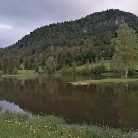 Hanni Deisenberger شقة