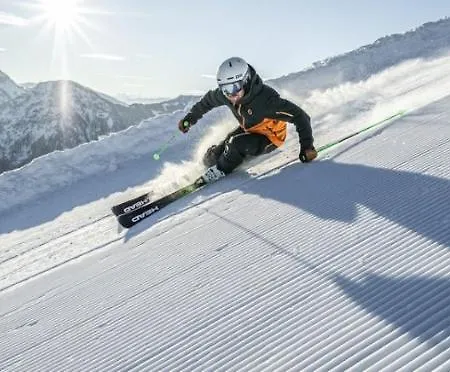Hanni Deisenberger شقة